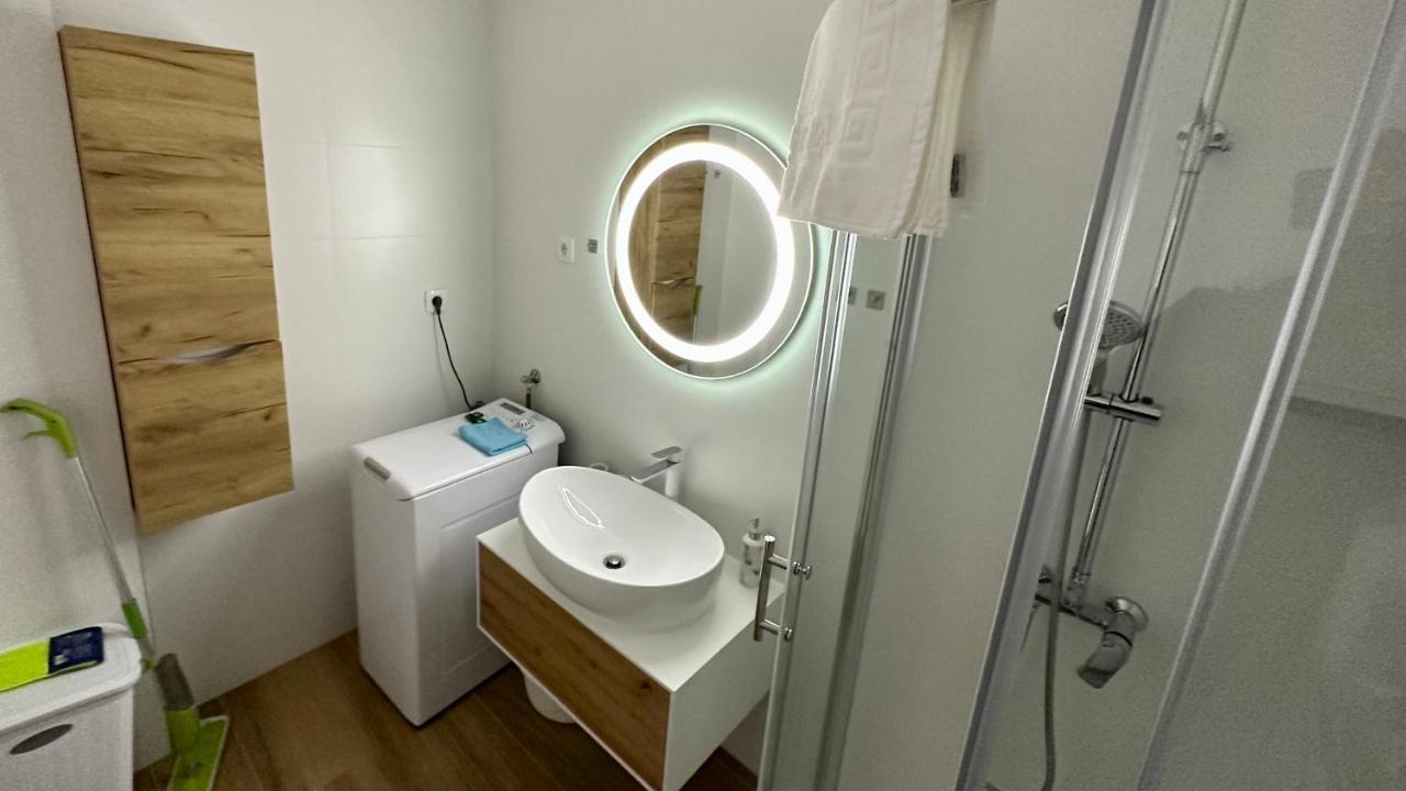 Apartment Felix, Novigrad, Istra Novigrad Istria Eksteriør billede